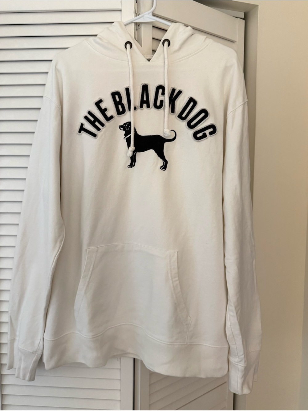 Black Dog Sweatshirt